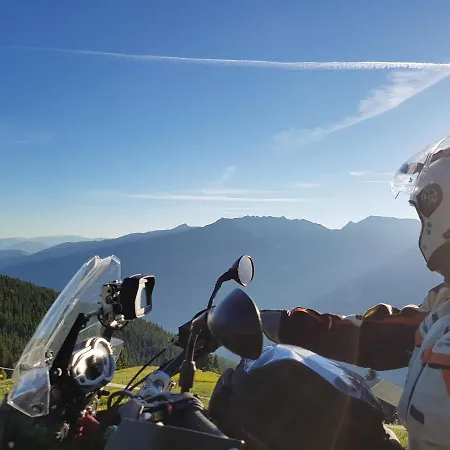 Hotel Und Panoramastellplatz Friedburg