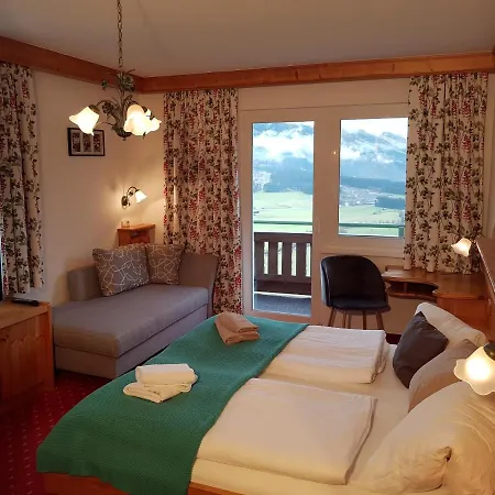 Und Panoramastellplatz Friedburg 3*