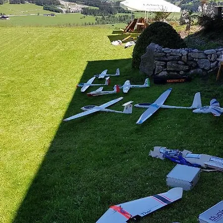 Hotell Und Panoramastellplatz Friedburg