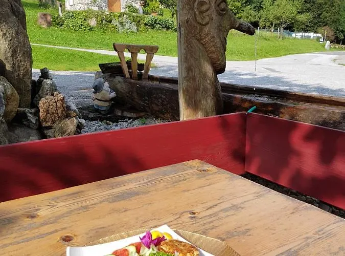 Und Panoramastellplatz Friedburg Hotel 3*